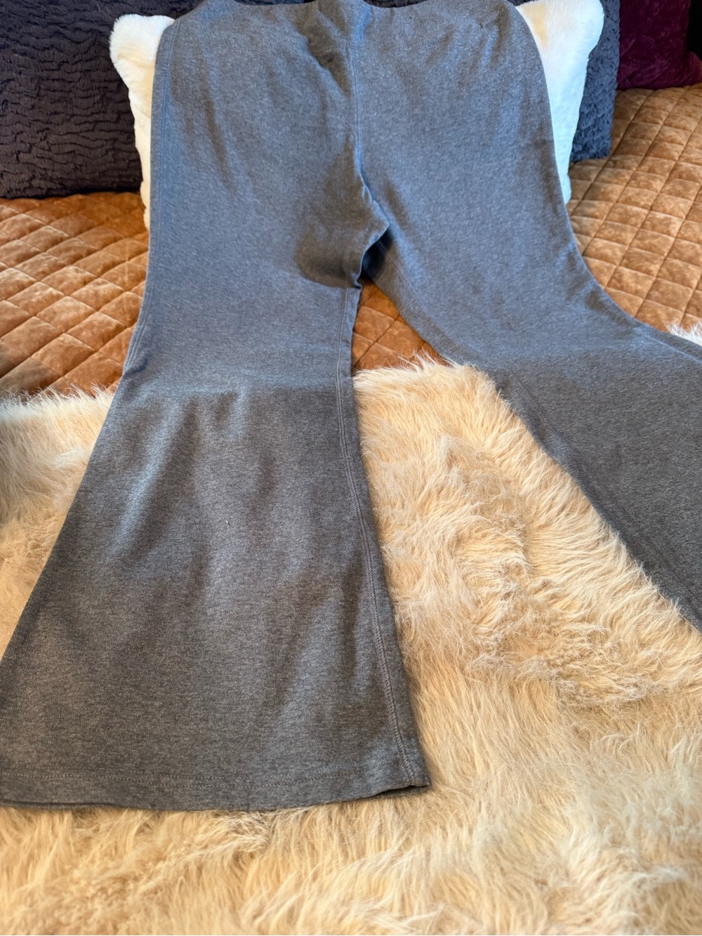 Women’s  Gray Stretch Knit Bottoms - Comfortable Everyday Leggings